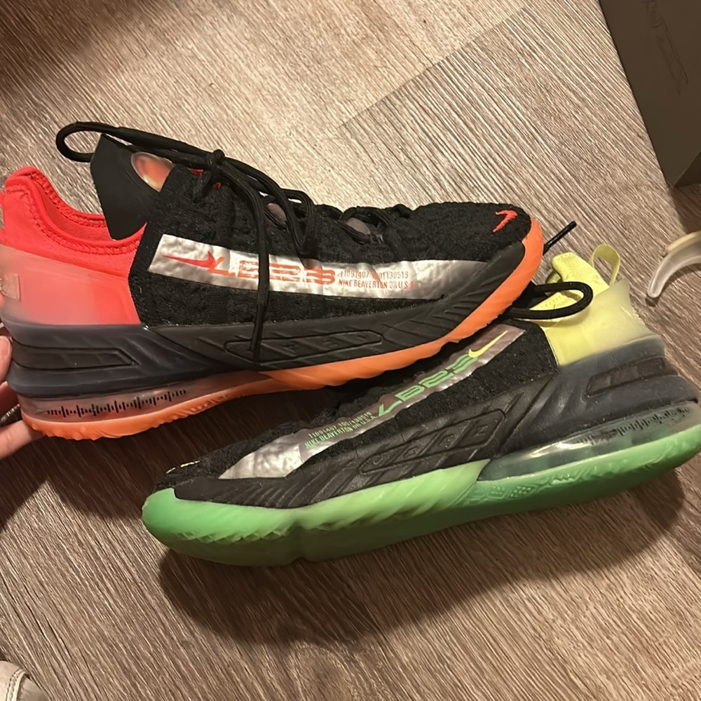 Lebron Basketball Shoes - 6 men’s